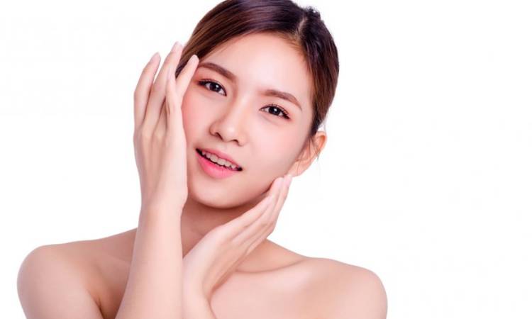Gọt cằm có hại không? Có xuất hiện biến chứng khi về già?