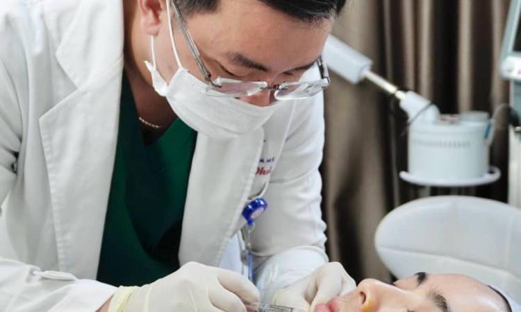 Bí Quyết Đằng Sau Làn Da Căng Bóng Mịn Màng  Của Diễn Viên Phương Khánh