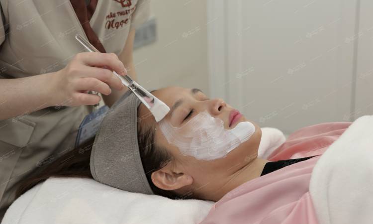 Liệu trình chăm sóc chuyên sâu, thư giãn
