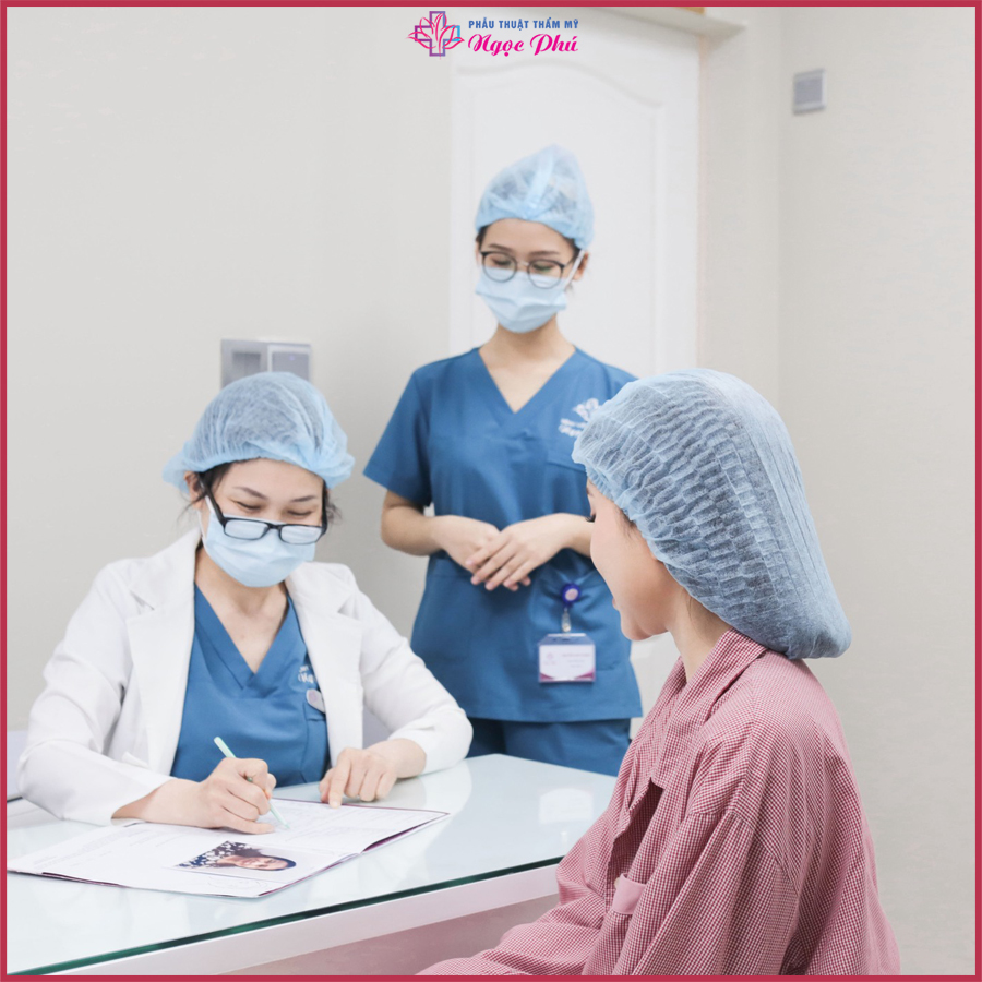 Nâng mũi cấu trúc sụn sườn